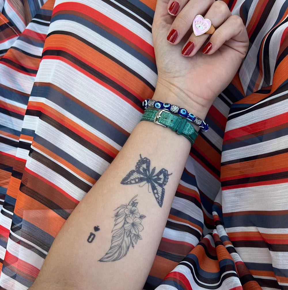 tatouage temporaire dame de pique dplume et papillon