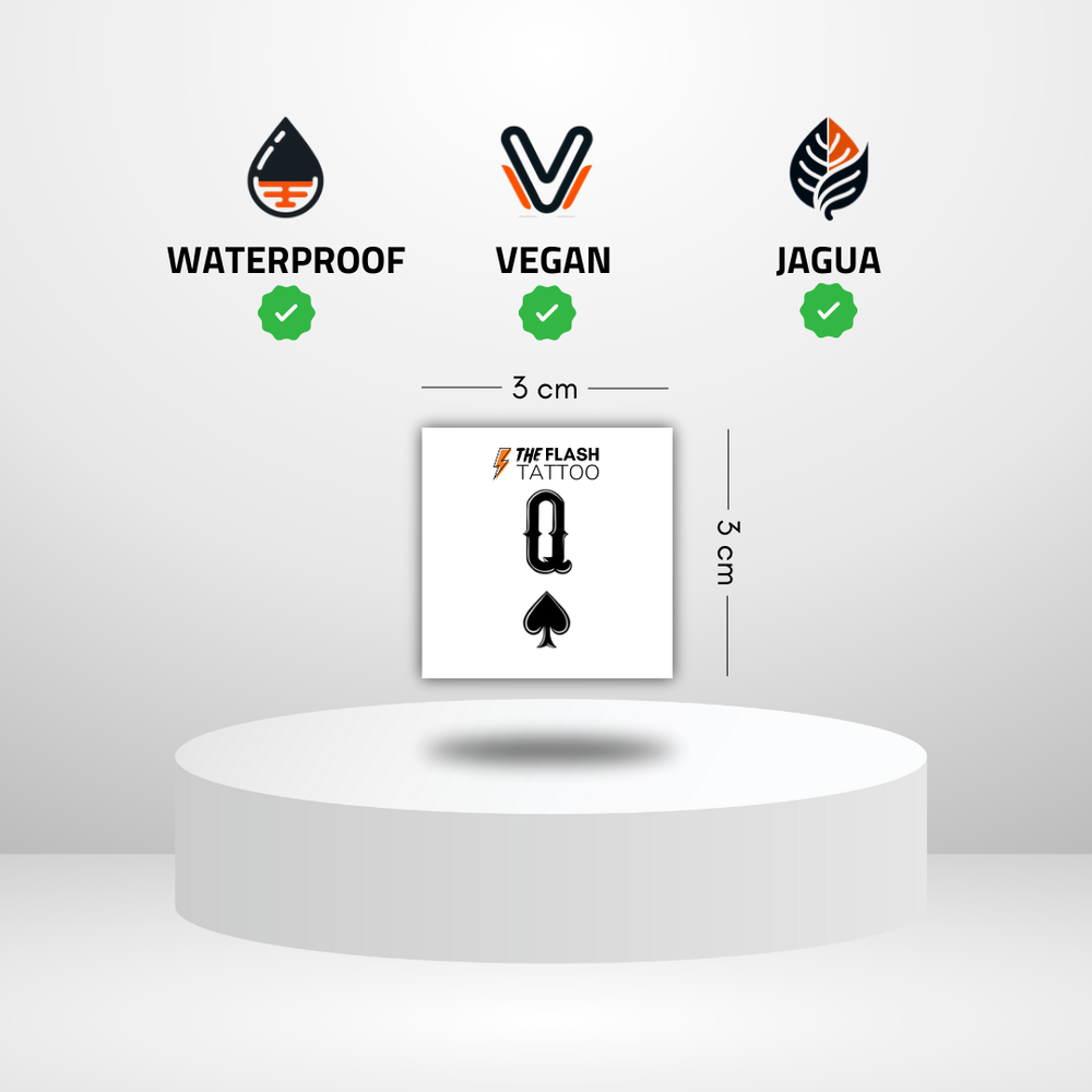 tatouage reine de pique féminisme et minimaliste