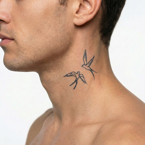 Tatouage homme deux hirondelles réaliste longue durée